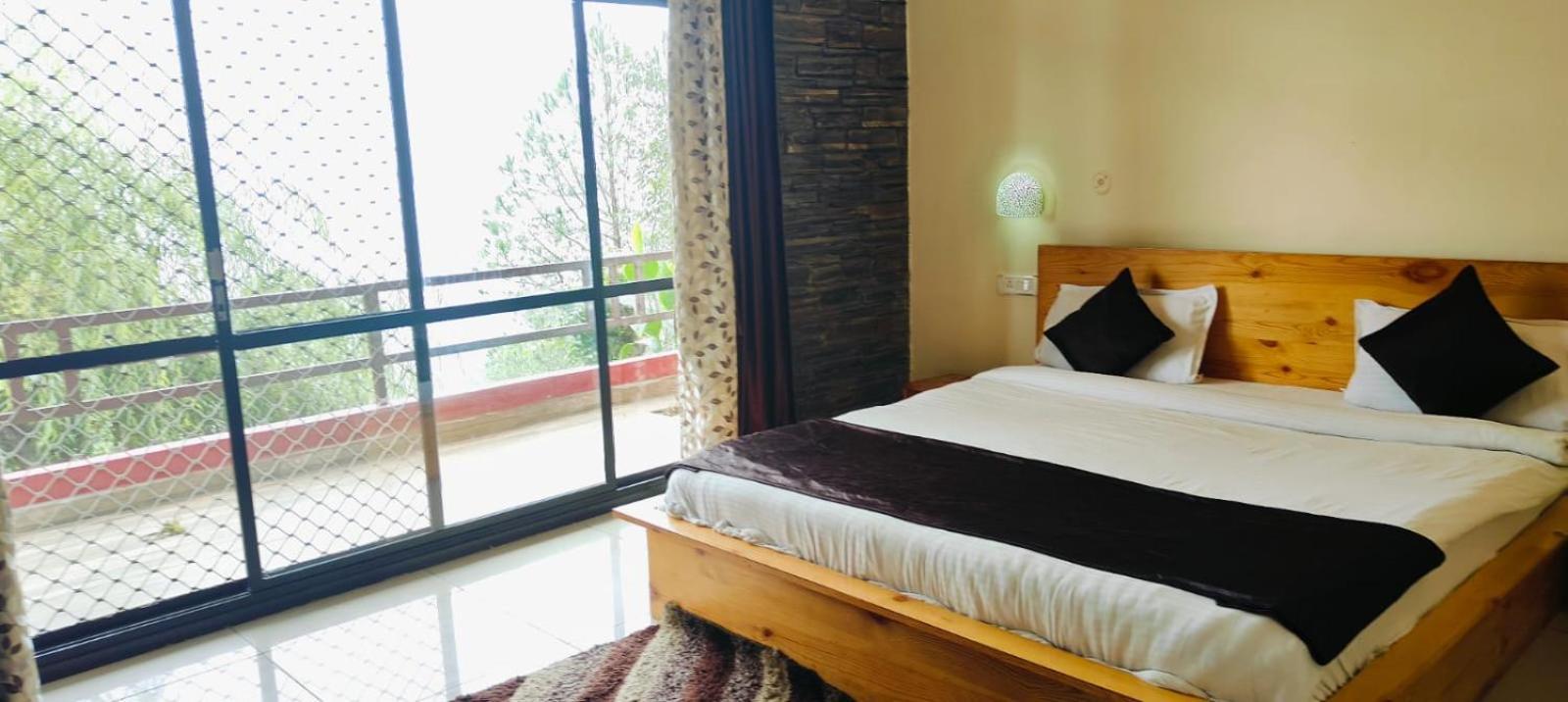 Rudra Retreat Hotel Hawalbagh Room photo