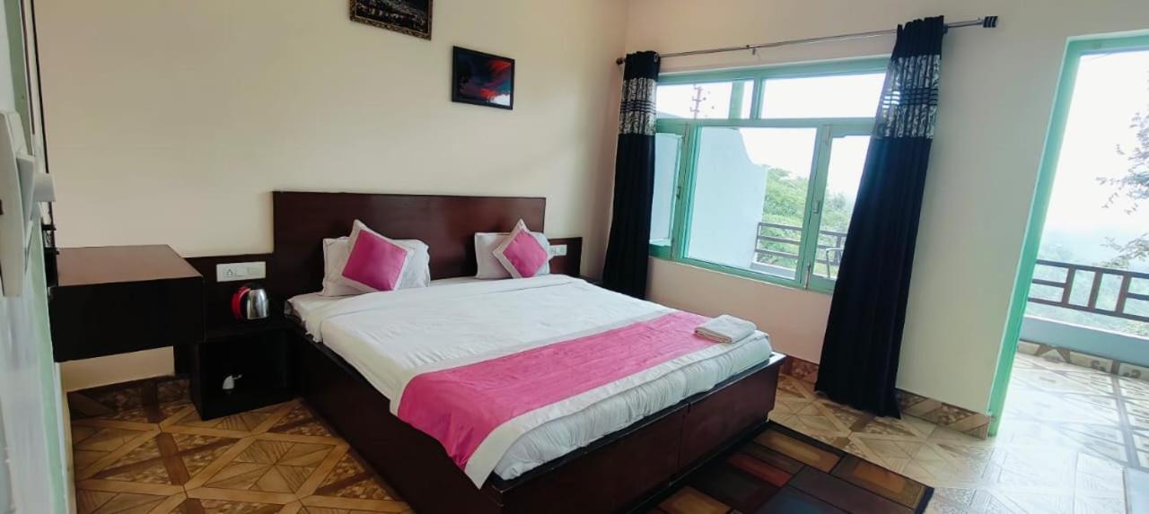 Rudra Retreat Hotel Hawalbagh Room photo